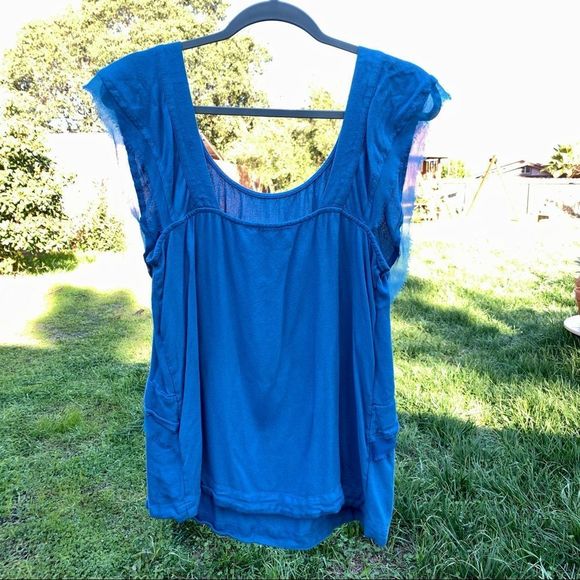 Ella Moss Blue Flutter Tank Size M - Picture 2 of 5